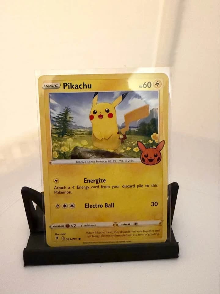 Pikachu Trick or Trade Halloween