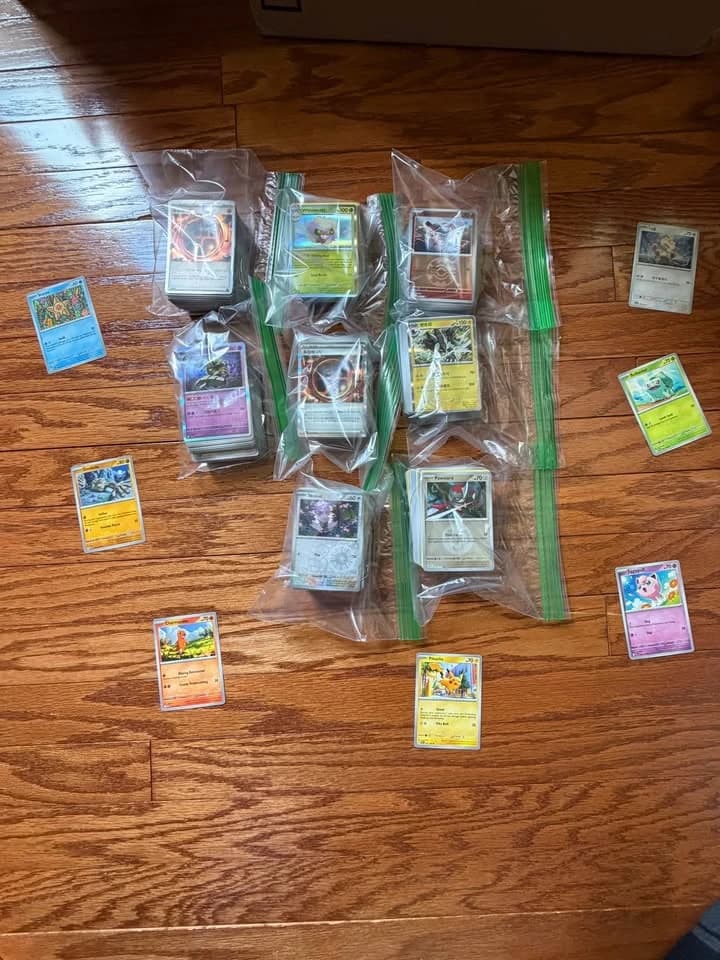 100 Pokemon Lots English